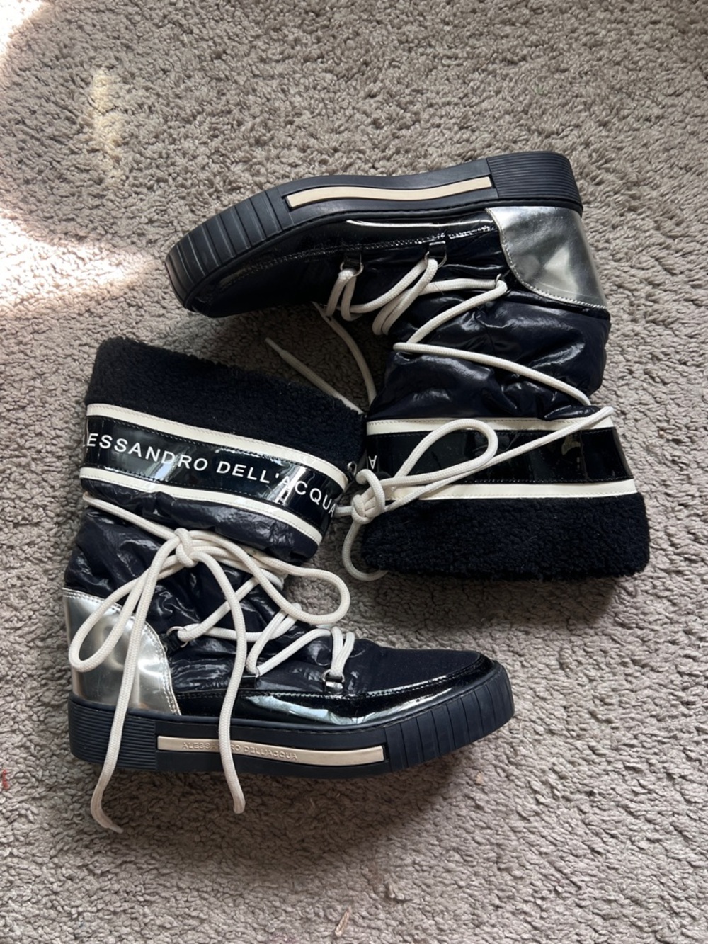 Alessandro Dell’acqua Black White Lace Up Boot est. size 7